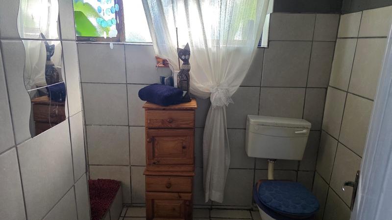 2 Bedroom Property for Sale in Albertinia Western Cape